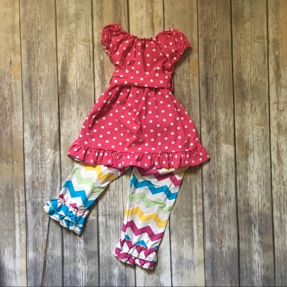 Other - Chevron & Polka Dot Boutique Outfit